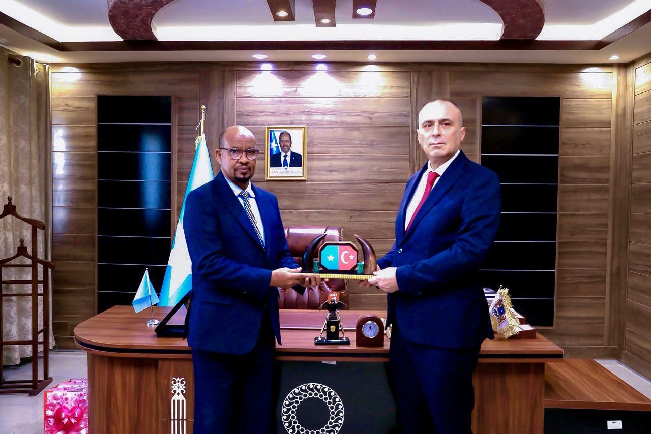 pöh başkanı ünsal hayal somali